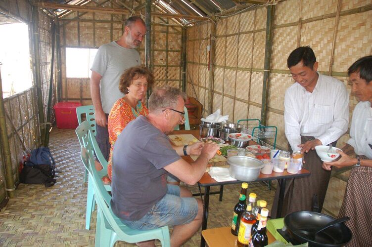 Inle Lake Restaurant