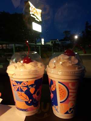 Sonic Drive-in