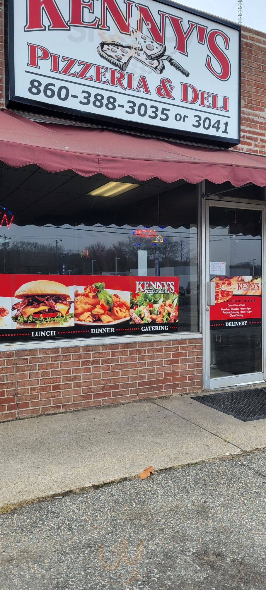 Kenny's Pizzeria & Deli