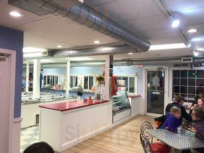 Moo's Place Ice Cream