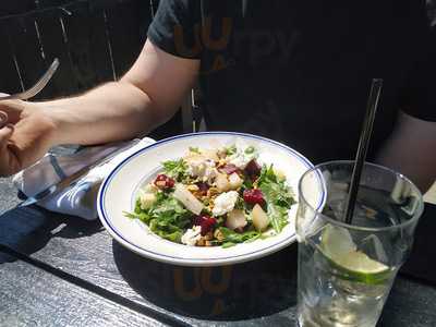 Brickwall Tavern & Dining Room Burlington