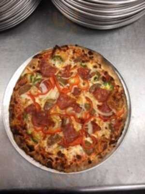 Fratelli's Wood-fired Pizzeria