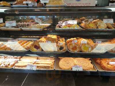 Olsen's Danish Village Bakery