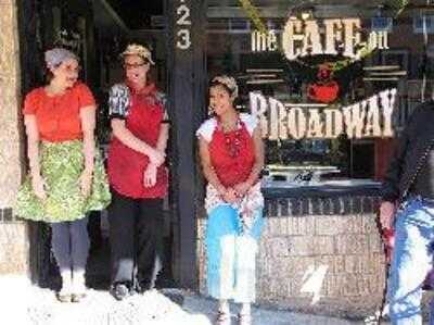Cafe On Broadway