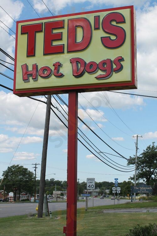 Ted's Hot Dogs