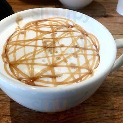 The Red Roaster Coffee And Eatery