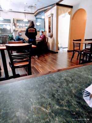 Pasqualino's Italian Eatery