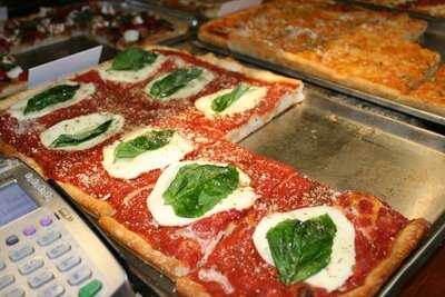 Mr Bruno's Pizzeria And Restaurant