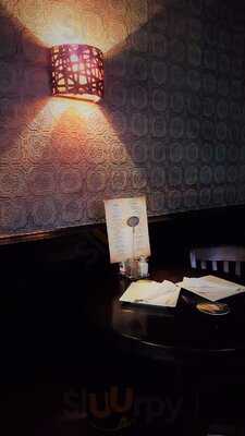 Mr Bruno's Pizzeria And Restaurant