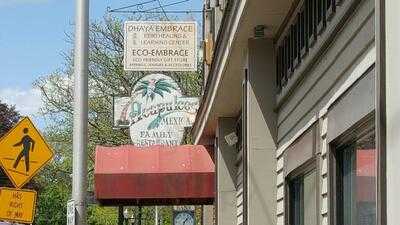 Acapulcos Mexican Family Restaurant & Cantina