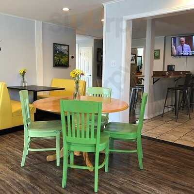 Chickadee's Fresh Fare