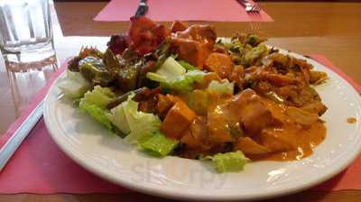 Pakwaan Indian Cuisine