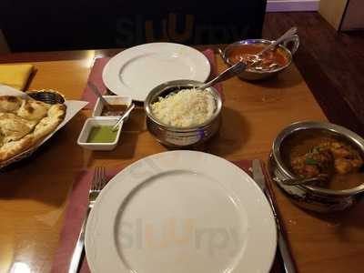 Pakwaan Indian Cuisine