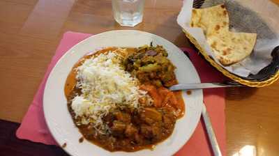 Pakwaan Indian Cuisine