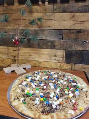 Mama's Pizza And Grill