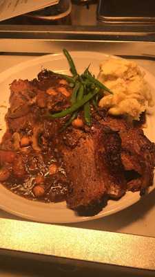 Hill Haven Provisions