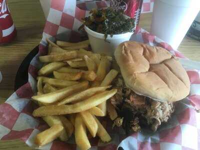 Le' Pough's Barbecue