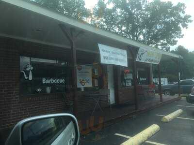 Le' Pough's Barbecue