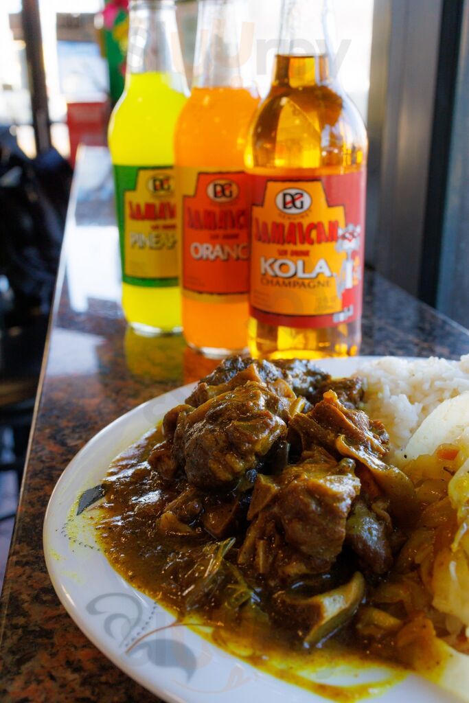 Jamaica Wings Dulett's Kitchen