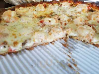 Sam's Giant Pizzeria And Restaurant