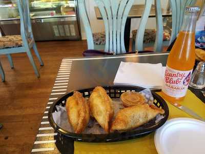 Empanada Lady Food Truck