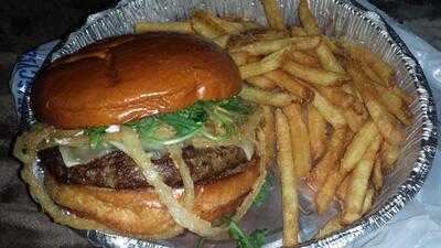 Carriage House Restaurant And Tavern Ii