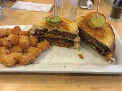 Perkins Restaurant &i Bakery