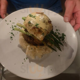 Prime 957 Steakhouse
