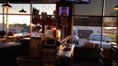 Dj's Tap House & Grill