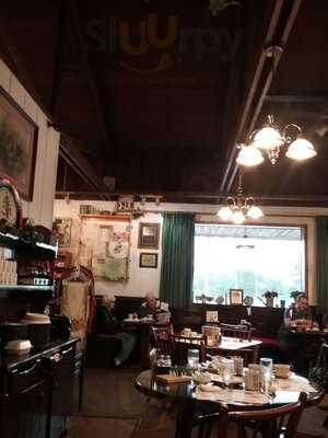 Dutch Pantry Family Restaurant