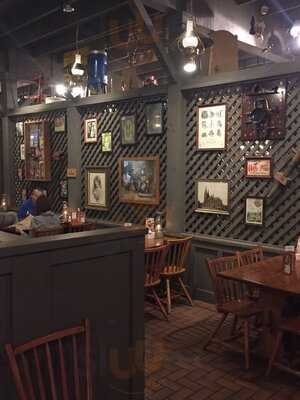 Cracker Barrel