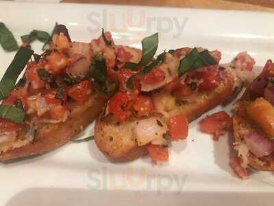 The Garden Bar On 6th