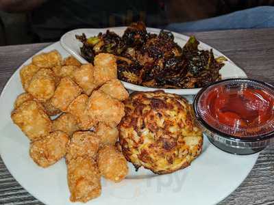 Skipjack's Crab House