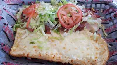Mancino's Pizza & Grinders