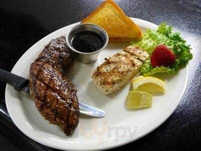 Clifford's Steak & Ale