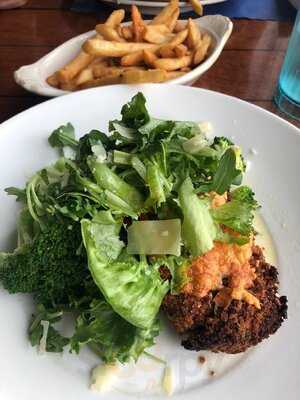 Hobbs Harborside Restaurant