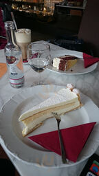 Tribeca Gallery Cafe & Books