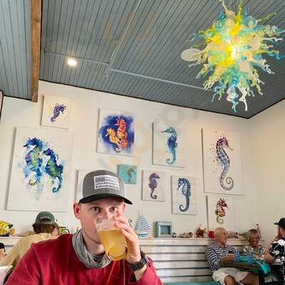 Neptunes Taphouse And Eatery
