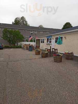 The New England House