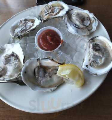 Litchfields Bar And Grill