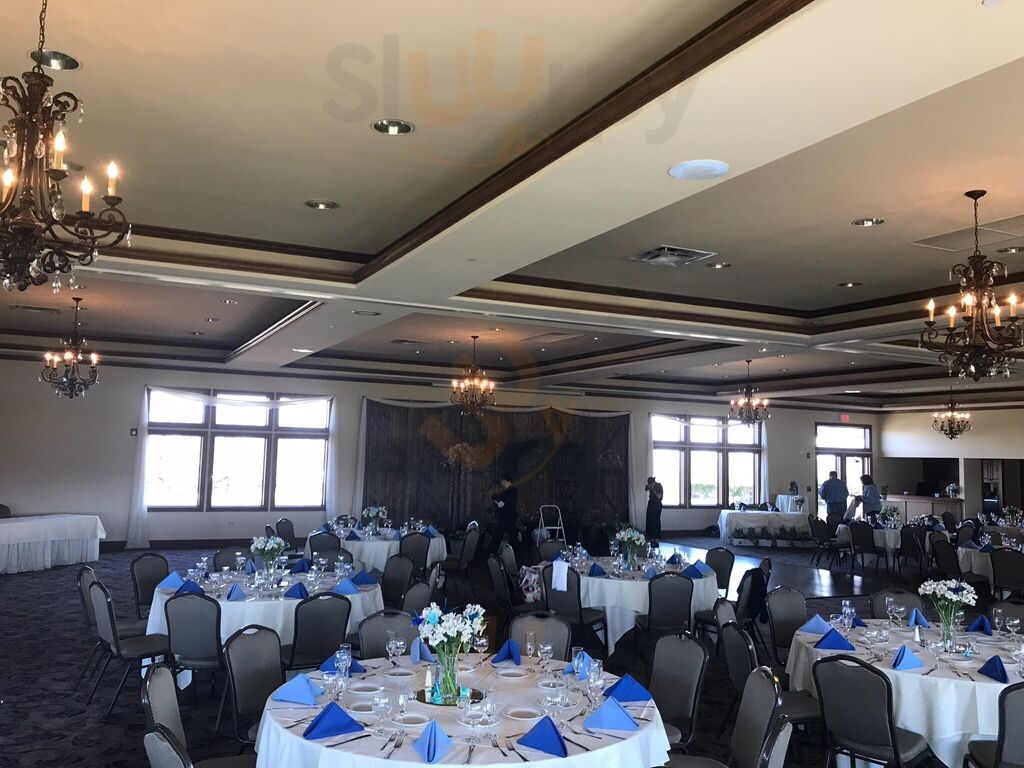 Whitetail Ridge Bar And Restaurant