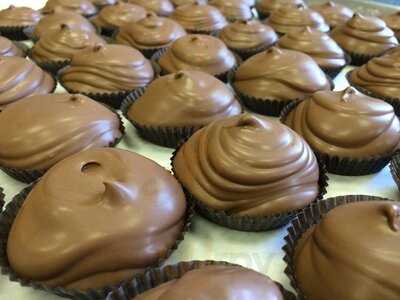 The Bistro At R & R Chocolate