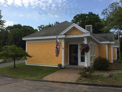 The Bistro At R & R Chocolate