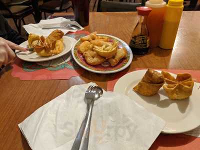 Golden Dragon Restaurant