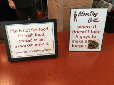 Moondog Grill