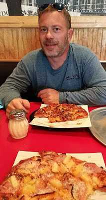 Cassano's Pizza & Subs