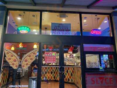 Slice On The Avenue