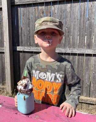 Family Fun Ice Cream Parlor