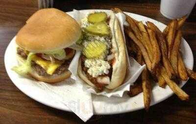 Sambo's 903 Drive-in