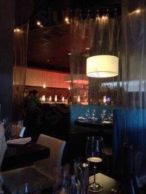 Django's Restaurant & Wine Bar